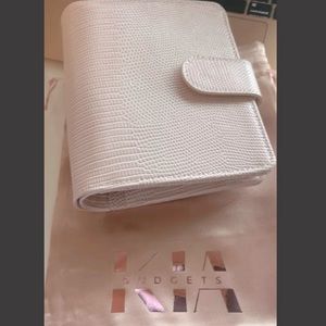 A7 luxe planner with fly leaf